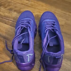 Stylish Women's Purple Sneakers